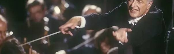  莱巴金娜身高优势尽显统治网前较量