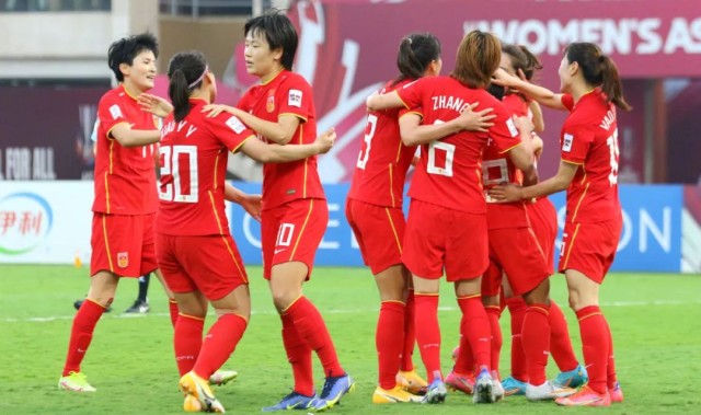  女足亚洲杯激烈角逐，中国玫瑰绽放异彩