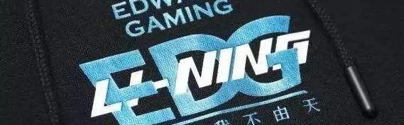  知名运动品牌推出限量款，联名设计师打造战袍