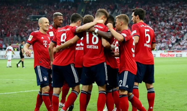  热那亚主场气势如虹，完胜下游球队  