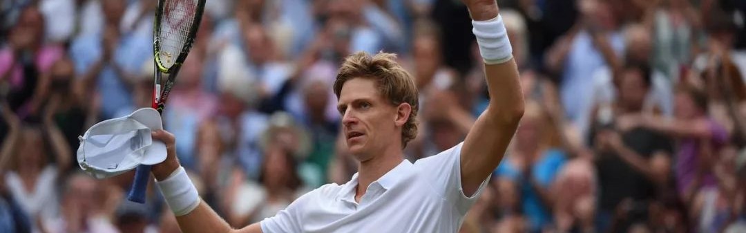  发球上网战术奏效，伊斯内尔轰出制胜ACE