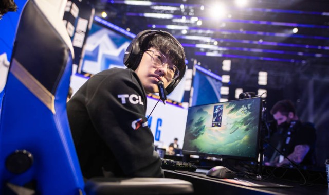  跨赛区鏖战成就电竞史上新篇章