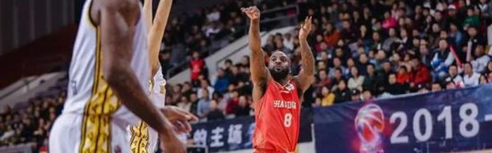  北控男篮防守漏勺遭广东宏远痛击