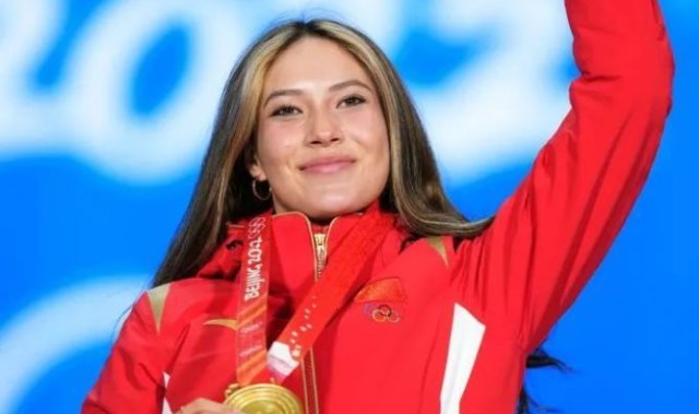  电竞女选手突破偏见 女子联赛关注度显著提升