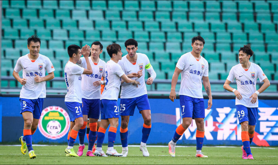 球队易主重组,新赛季目标直指冠军 球队易主重组,新赛季目标直指冠军