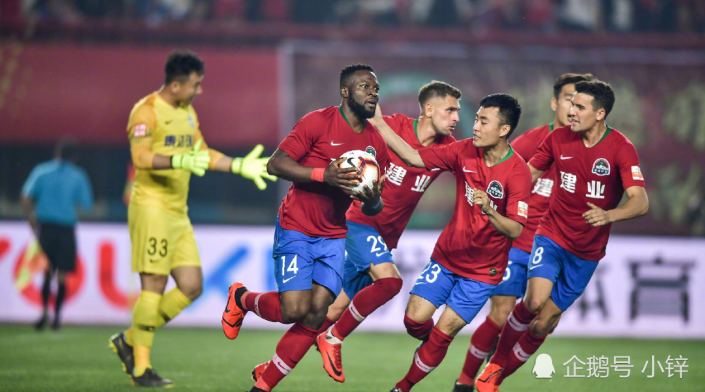  青训小将临危受命，处子球改写比分牌