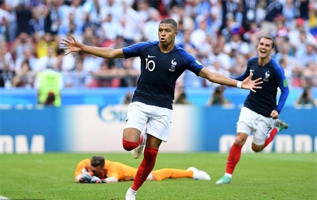  阿根廷超新星加盟巴黎，天赋少年备受期待